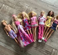 Verschiedene Barbies Nordrhein-Westfalen - Grefrath Vorschau