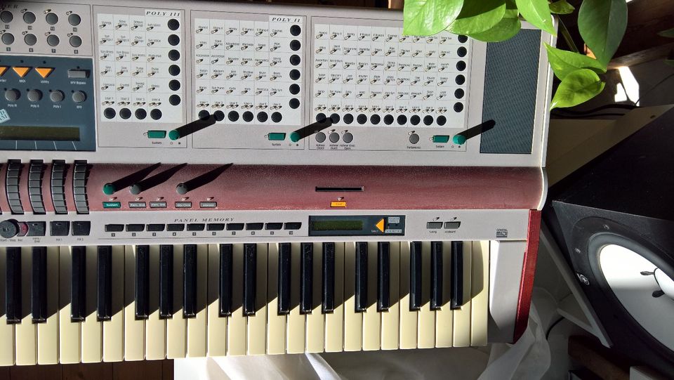 Hohner Adam, Kult-Synth der 80er in Nieder-Olm