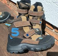 2 Paar 28 Kinder neuwertig Winterstiefel Schuhe Boots Cortina Hessen - Waldeck Vorschau