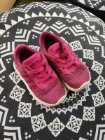 Baby Kinder Turnschuhe Mädchen Gr. 21 adidas Nordrhein-Westfalen - Balve Vorschau