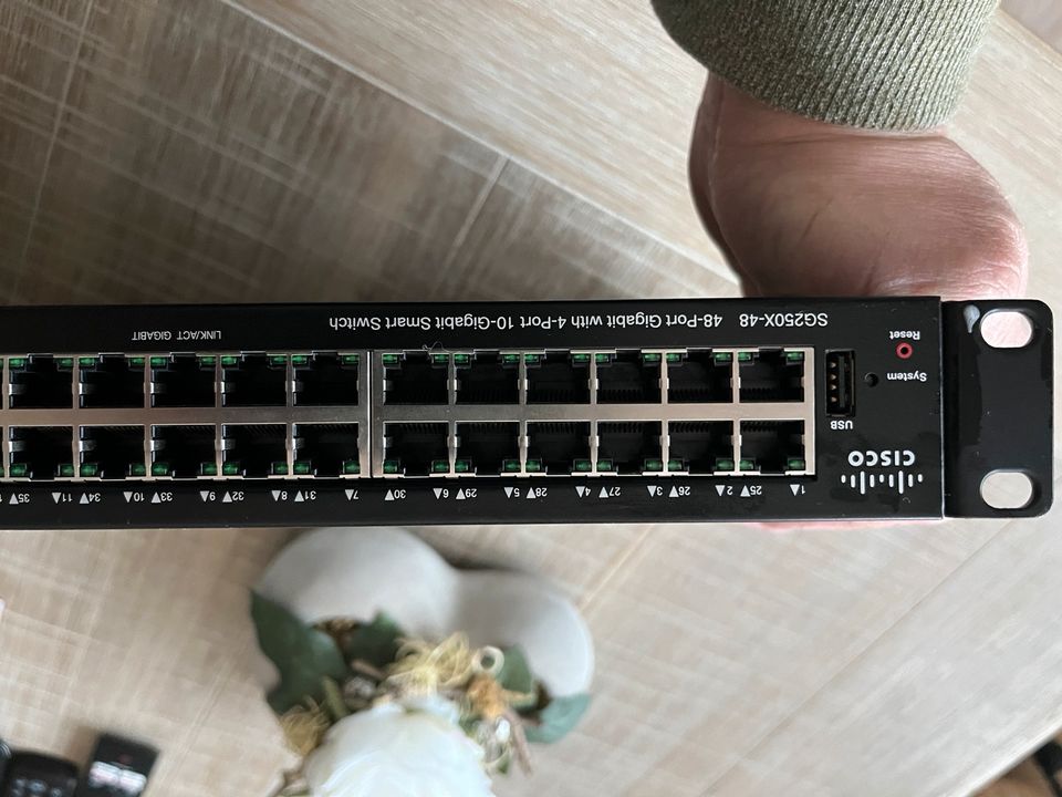Cisco SG250x48 Switch LAN in Haren (Ems)