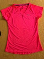 Sportshirt für Damen von Nike,Gr.L,neu Hessen - Steffenberg Vorschau