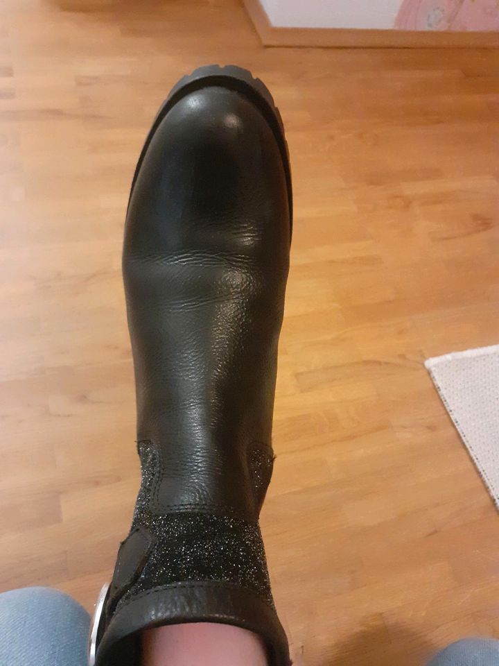 Unisa Stiefelette/Stiefel Größe 37 in Essen