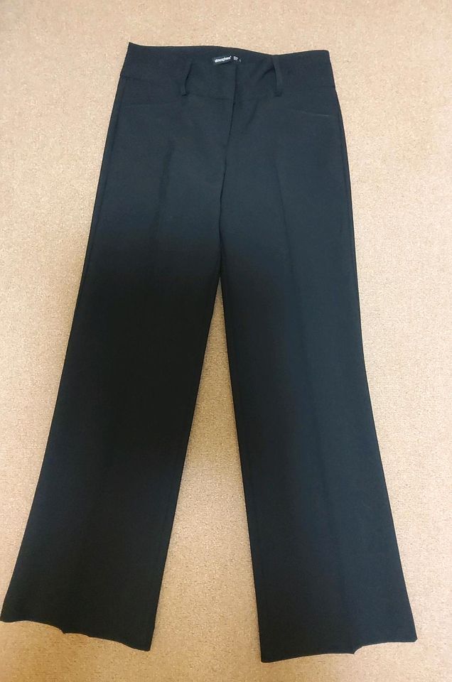 Marlenehose von Atmosphere Farbe  Schwarz Gr 34 in Bonn