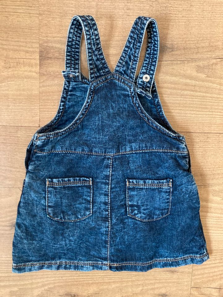 Kanz Jeans Latzkleid Jeanskleid mit Taschen in Bad Bramstedt