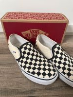 Vans Slipper schwarz/beige gr 40,5 Nordrhein-Westfalen - Hövelhof Vorschau