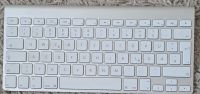 APPLE A1314 WIRELESS MINI KEYBOARD QWERTZ Niedersachsen - Langenhagen Vorschau