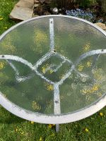 Gartentisch rund aus Metall ca. 110 cm Durchmesser Hessen - Heidenrod Vorschau