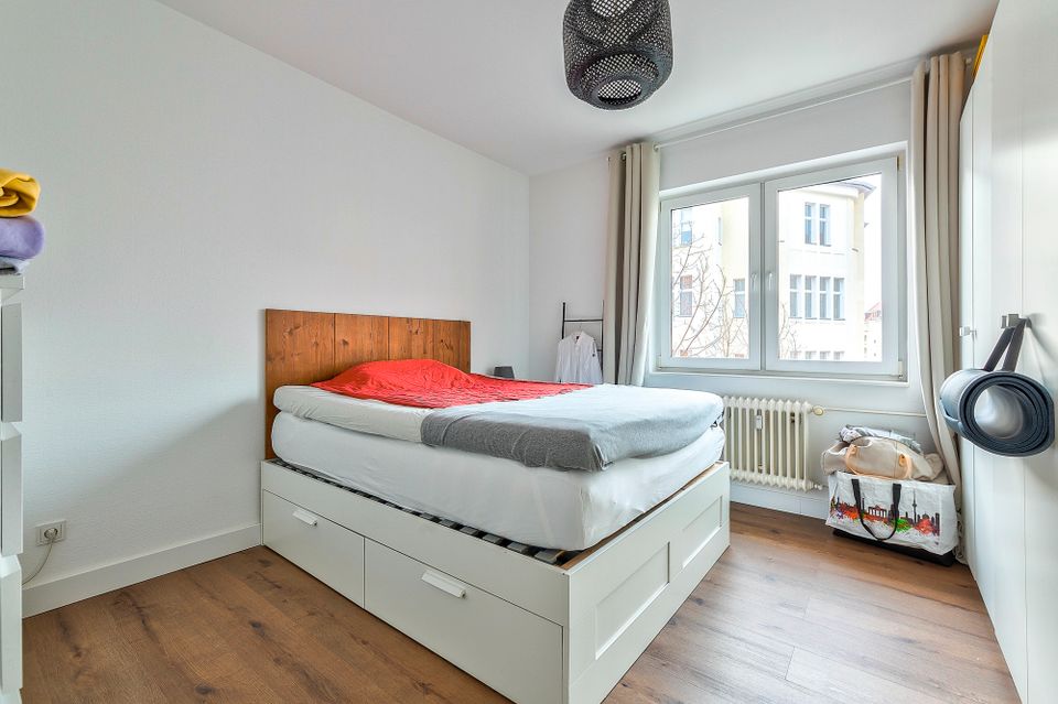 Modernisierte 3-Zi. Wohnung in begehrter Lage am Kurfürstendamm in Berlin