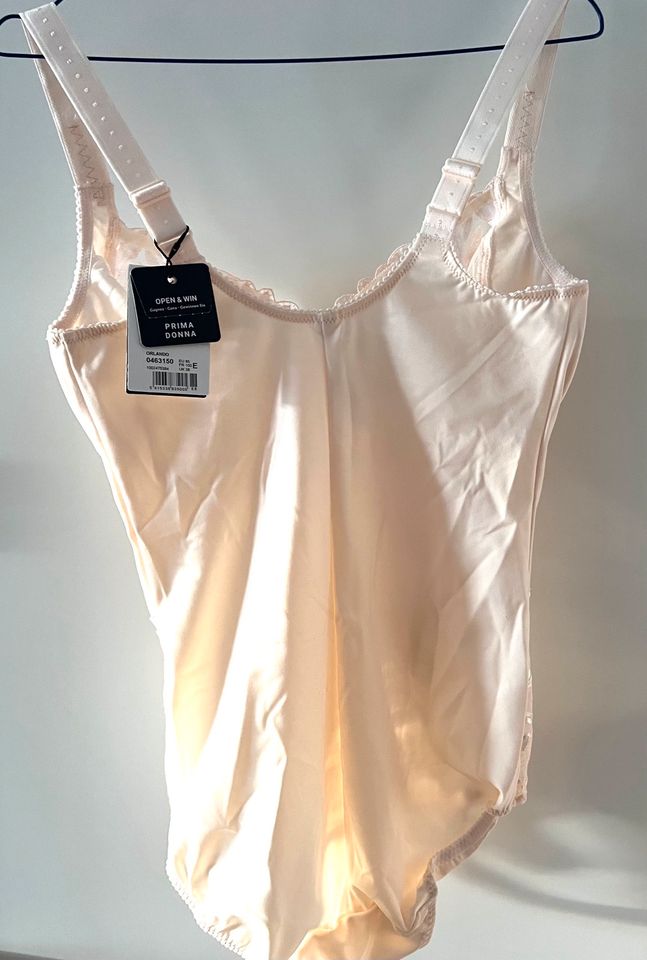 PRIMADONNA figurformender Body Gr. 85E apricot | Neu mit Etikett in Düsseldorf