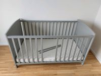 Baby/Kinderbett 140x70 grau Puckdaddy München - Maxvorstadt Vorschau