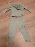 Jogginganzug Strickset Gr 86 H&M Kapuzenpullover Hose Niedersachsen - Jesteburg Vorschau