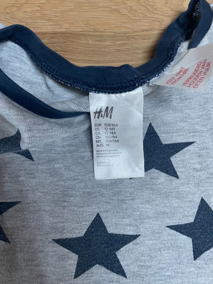 2x H&M Schlafanzug Schlafanzüge  Set  158 164 Sterne NYC in Benediktbeuern