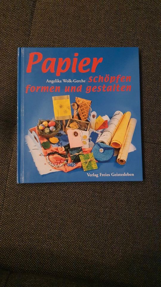 Buch Papier schöpfen in Hüttlingen