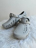 NEU Echo Clogs von CROCS Gr. 45/46 grau Nordrhein-Westfalen - Salzkotten Vorschau