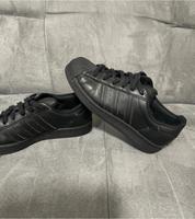 Sneaker Adidas schwarz gr.36,5 Nordrhein-Westfalen - Menden Vorschau