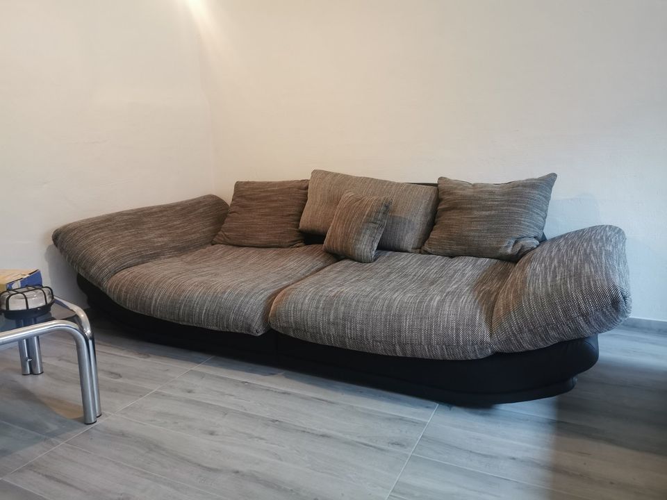 Couch Sofa 3-Sitzer zum Chillen Liegen schwarz/braun 300x145 cm in Hirschaid