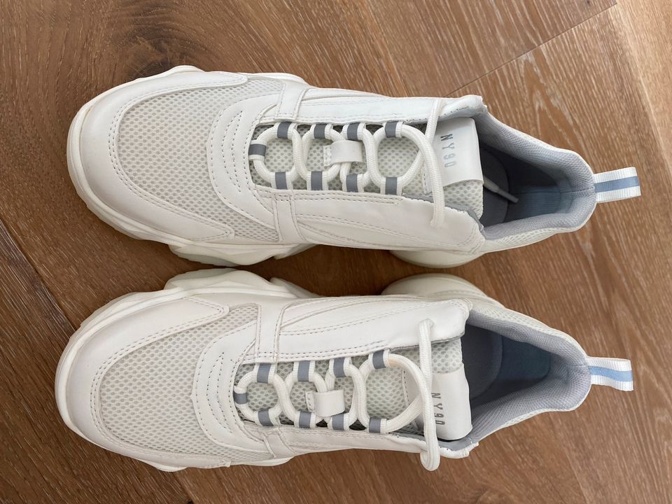 Steve Madden Sneaker Low in weiß, Gr. 39 in Velbert