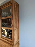 Holzschrank mit Schiebetüren und Glas Niedersachsen - Seevetal Vorschau