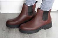 UGG Boots Stiefelette Markstrum burgund Gr. 39 Nordrhein-Westfalen - Balve Vorschau