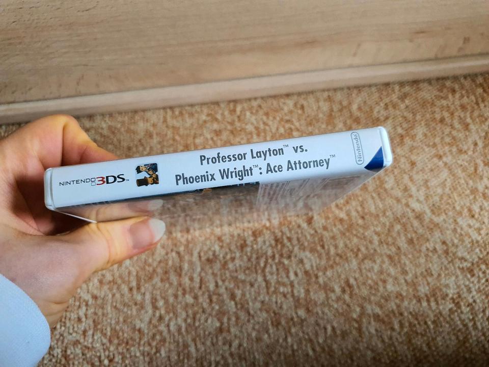 Professor Layton vs Phoenix Wright Ace Attorney - Nintendo 3DS in Bernau
