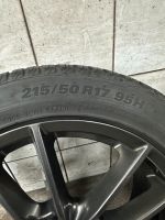 4x Kumho Winterreifen 215/55 R17 95H mit 5,6mm und 6,6mm Profil Rheinland-Pfalz - Kerpen (Eifel) Vorschau