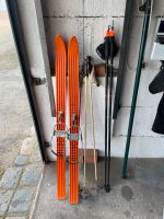 DDR Kinderski orange mit Bindung und Skistöcke Dresden - Innere Altstadt Vorschau