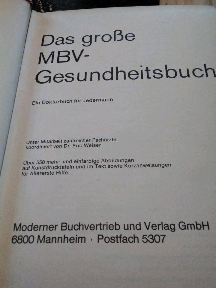 MBV GESUNDHEITS - BUCH große Ausgabe 1974 in Plankstadt