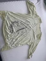 Tredy Shirt mit Glitzer 2x vorhanden Nordrhein-Westfalen - Velbert Vorschau