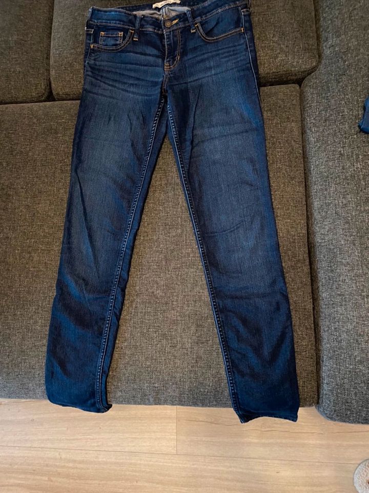 Skinny Jeans von Hollister in Bodenfelde