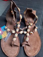 Lazamani Sandalen Muscheln echtes Wildleder 40 neu Düsseldorf - Grafenberg Vorschau