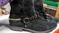 Gr 41, schwarze Wildleder Stiefeletten, neu Baden-Württemberg - Karlsruhe Vorschau