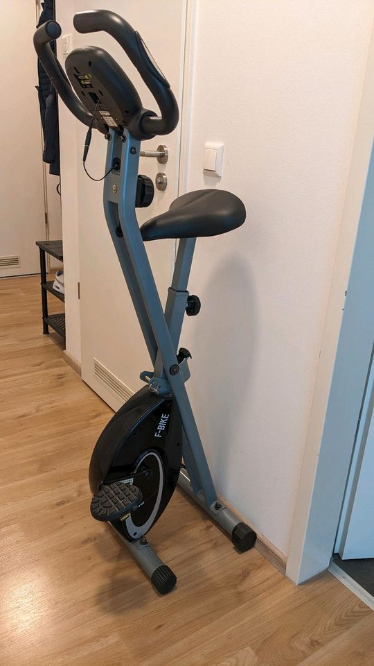 Heimtrainer f-bike, klappbar in Passau