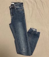 Pull & Bear Jeans - Skinny Mid Waist Gr. 32 Dresden - Gorbitz-Nord/Neu-Omsewitz Vorschau