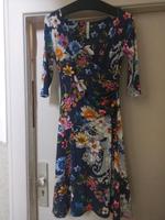Wickelkleid von Klaes u. Myra's Gr. 36/38 Herzogtum Lauenburg - Ratzeburg Vorschau