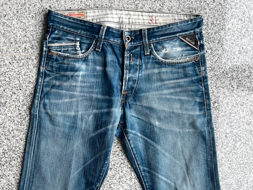 REPLAY Jeans Herren WAITOM ** W31 L32 in Backnang