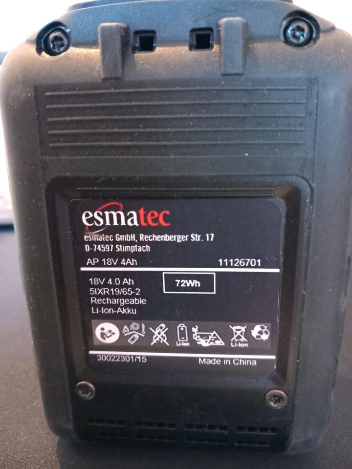 Esmatec 18V  4.0 Ah  Akku in Dornhan