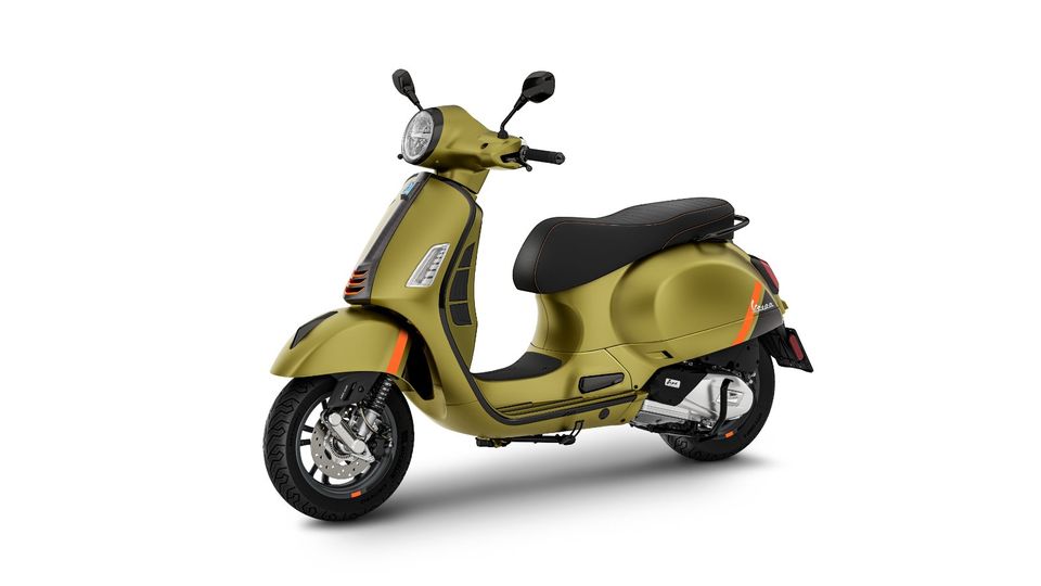 Vespa GTS 300 Super Sport RST 2023 - Neufahrzeug in Coerde