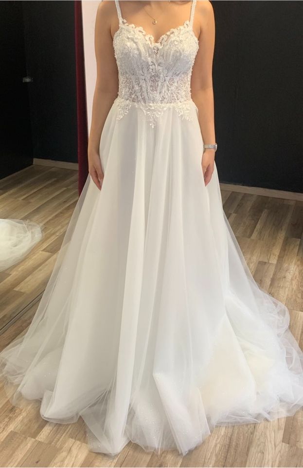 NEUES Brautkleid Glitzertüll Spitze A Linie Hochzeitskleid in Solingen