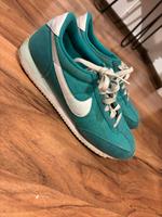 Nike Sneaker Türkis weiß Gr. 40 / 39,5 Aachen - Vaalserquartier Vorschau