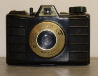 Pouva Modell P56L Rollfilmkamera Bakelit Luxus Exportmodell Niedersachsen - Vahlbruch Vorschau