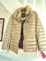 Peuterey Winterjacke GOLD ITA 46 passt 40 Nordrhein-Westfalen - Hilden Vorschau