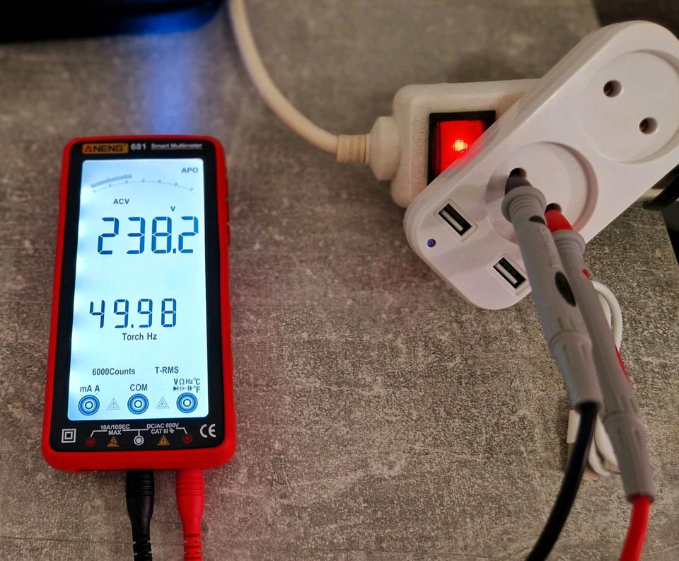 Smart Digitales Multimeter USB NFC Messgerät Neu in Dresden