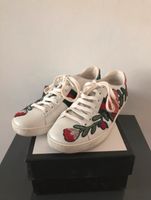 Weiße Gucci Leder-Sneaker mit Blumen Embroidery Dresden - Loschwitz Vorschau