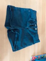 Schöne Shorts kurze Hose s.Oliver blau Größe 158 reg Nordrhein-Westfalen - Hiddenhausen Vorschau