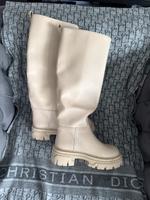 Stiefel h&m kniehoch kniehohe Stiefel Beige Größe 36 Hessen - Aßlar Vorschau