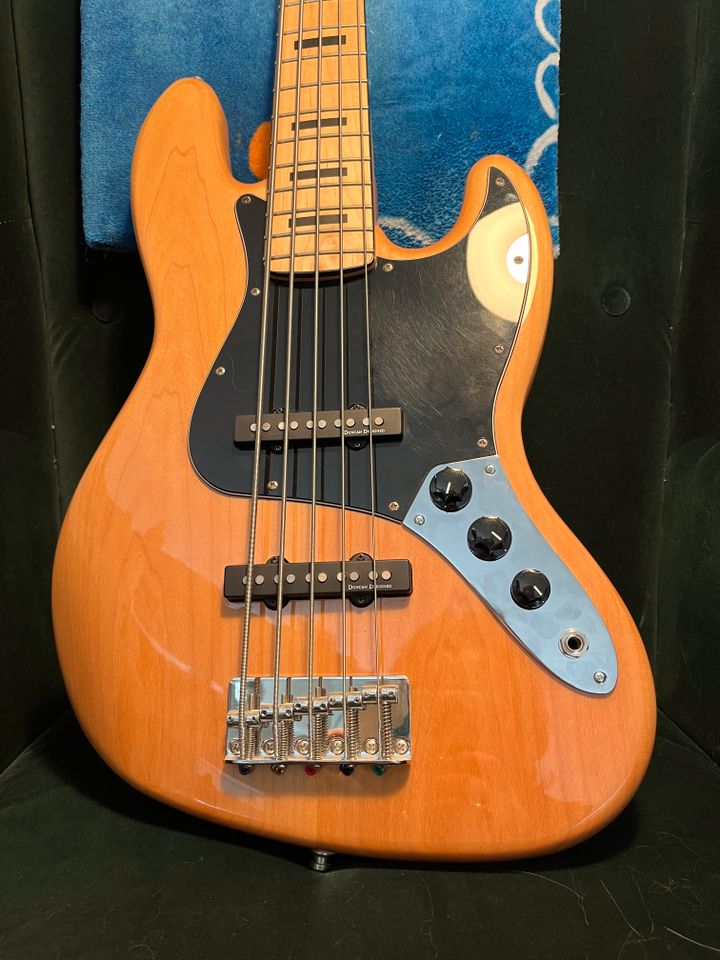 Squier by Fender Vintage Modified Jazz Bass V, Upgrades+Zubehör in Essen