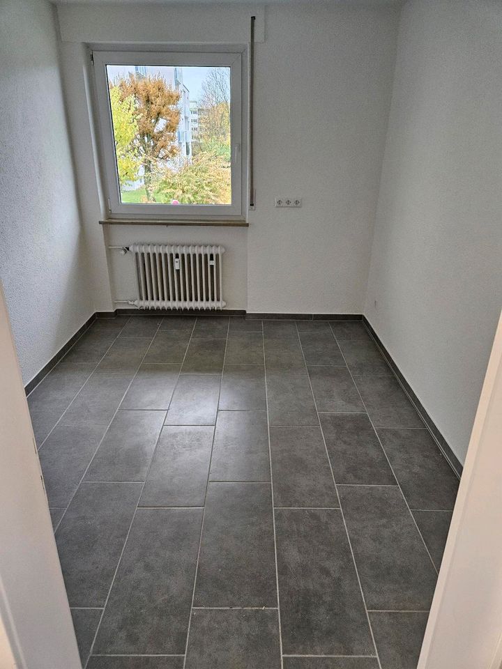 Kernsanierte 3 Zimmer Wohnung in Möglingen in Möglingen 