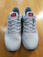 Nike Laufschuhe Zoom Structure 22, Größe 40.5 München - Sendling Vorschau