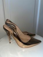 Office London high heels gold Berlin - Wilmersdorf Vorschau